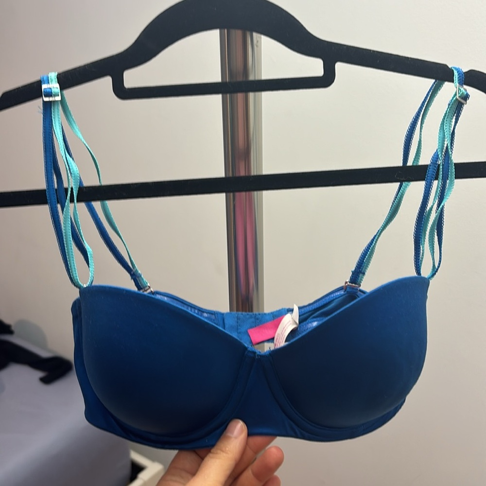Victoria’s Secret PINK EUC Multiuse Push-Up Bra